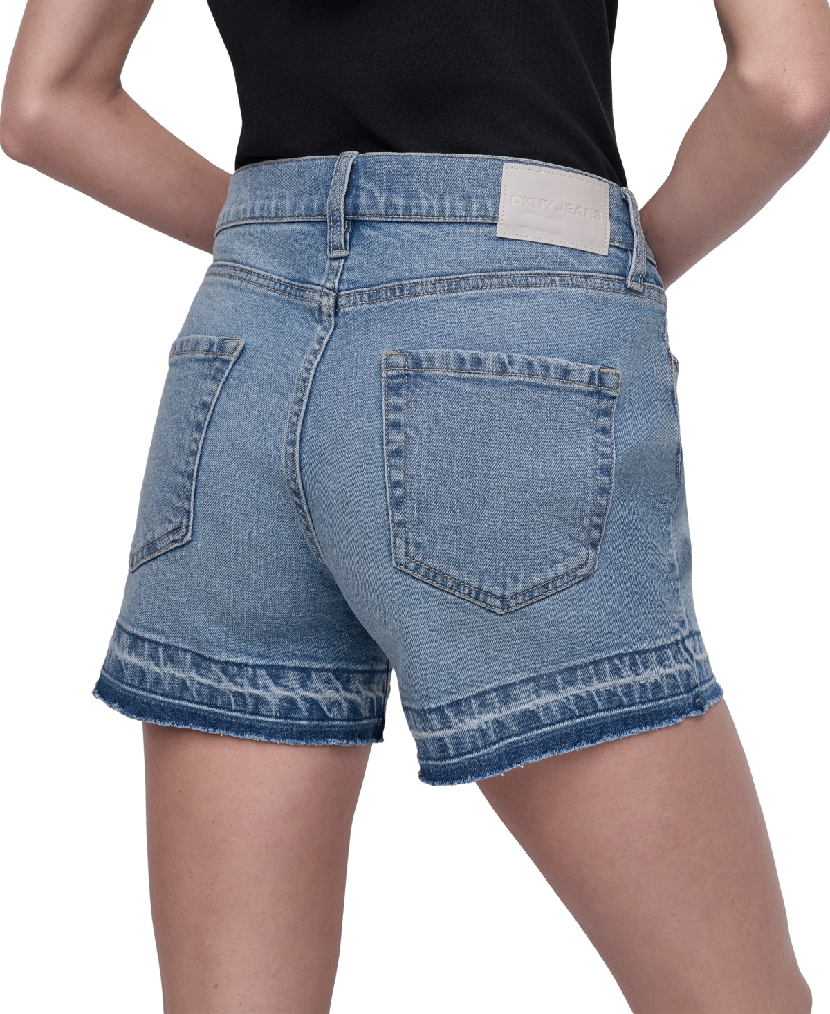 DKNY JEANS WOMEN'S MID-RISE RELEASED-HEM DENIM SHORTS 