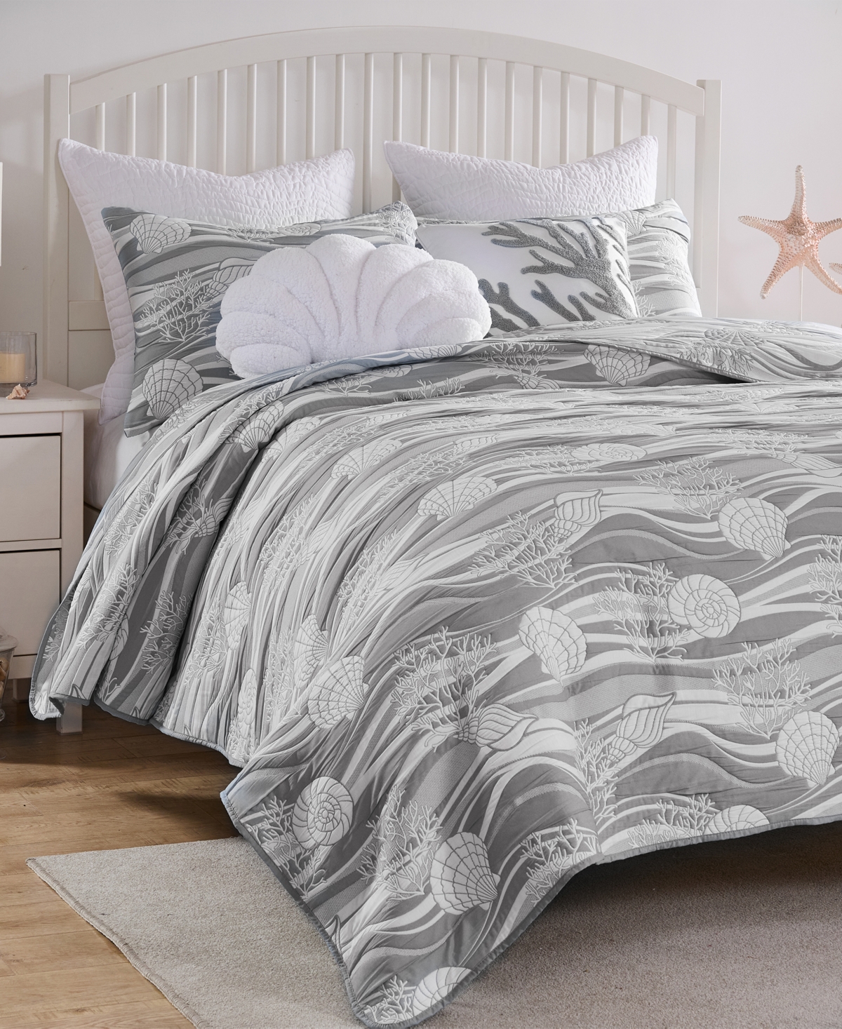 Greenland Home Fashions Dover Reversible Matelasse 2-pc. Coverlet Set, Twin In Harbor Gray