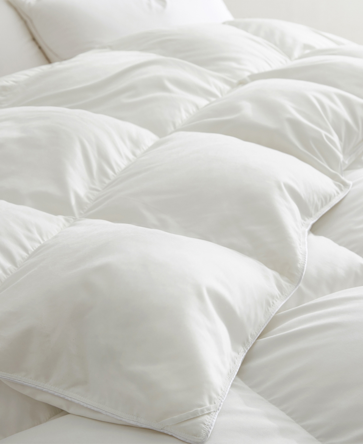 Unikome Heavyweight Goose Down Fiber Comforter, Twin