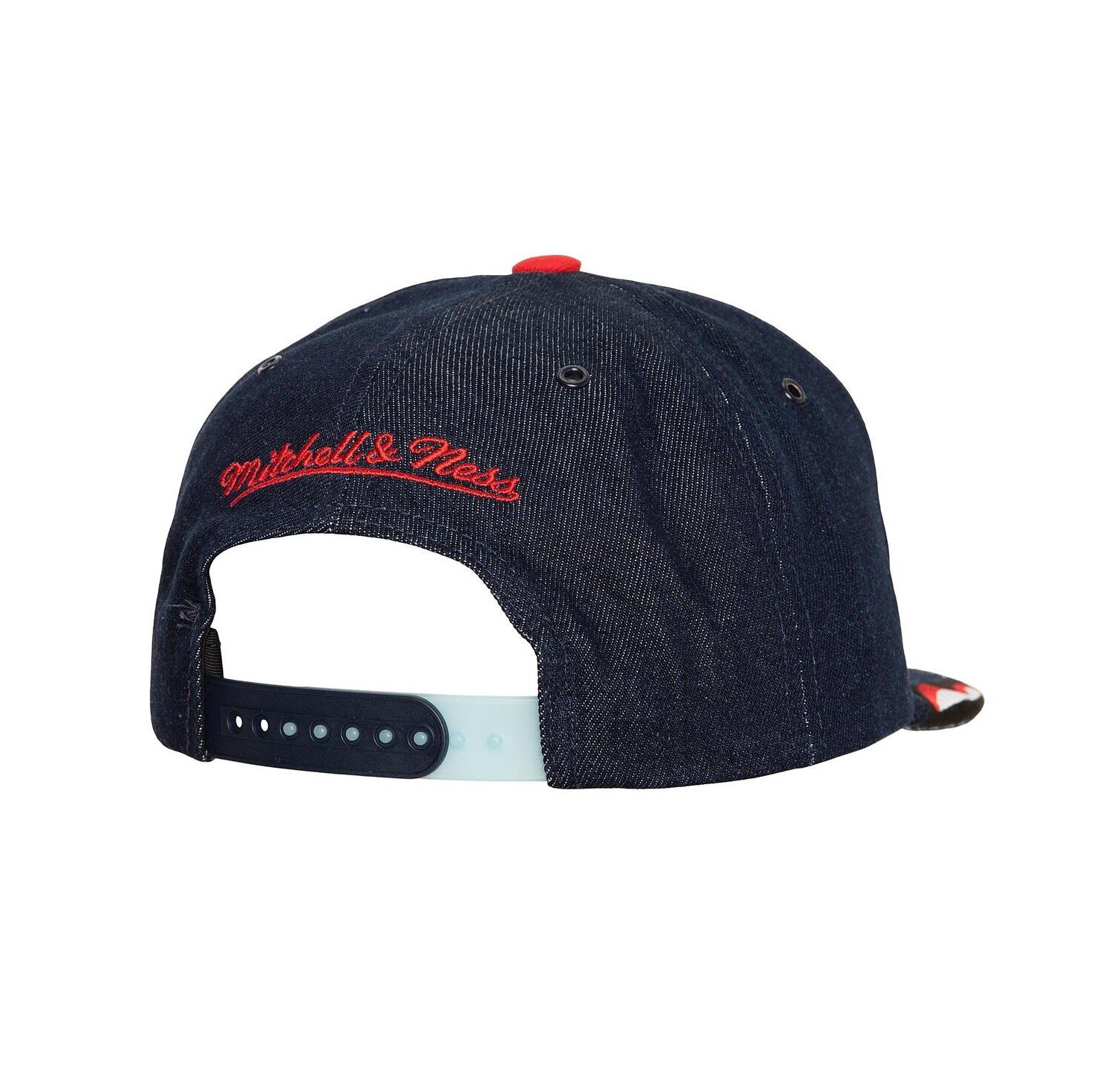 Men's Denim Chicago Bulls Day 6 Snapback Hat