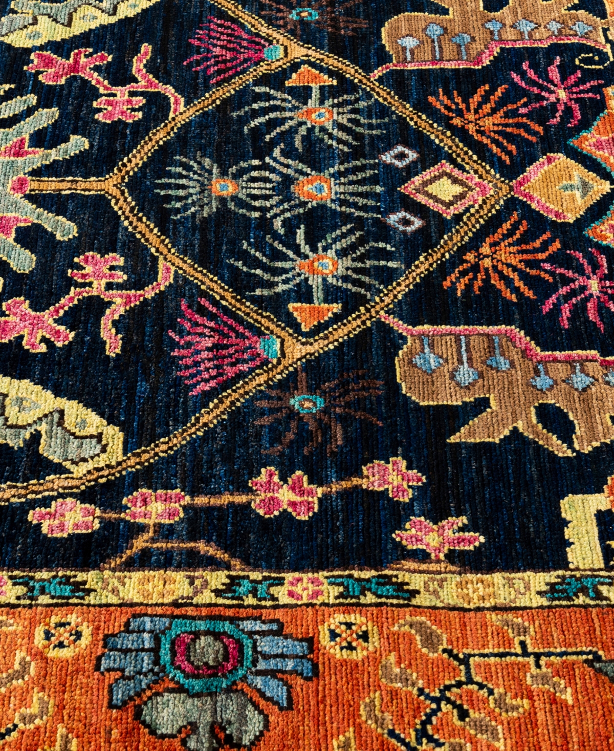 Adorn Hand Woven Rugs Serapi M1945 4'3''x6'2'' Area Rug