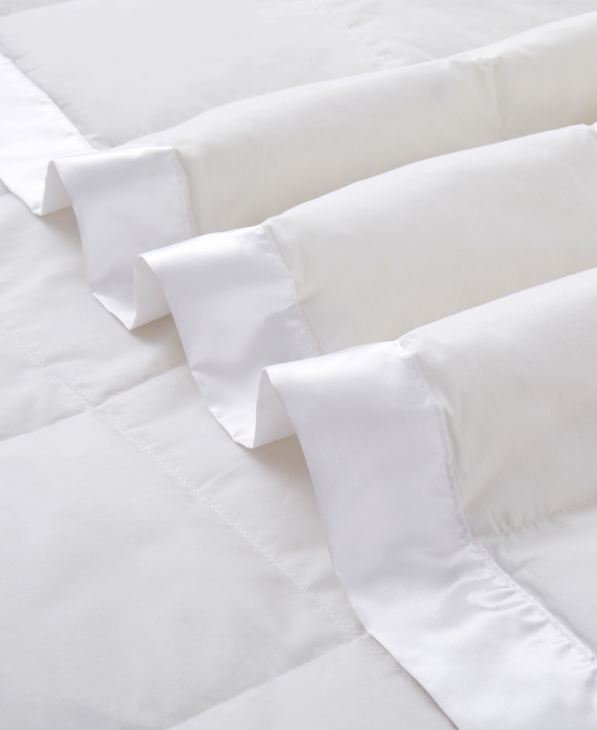 Unikome Lightweight Down Alternative Blanket, King In White