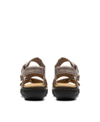 Collection Women's Laurieann Bell Round Toe Flat Sandals