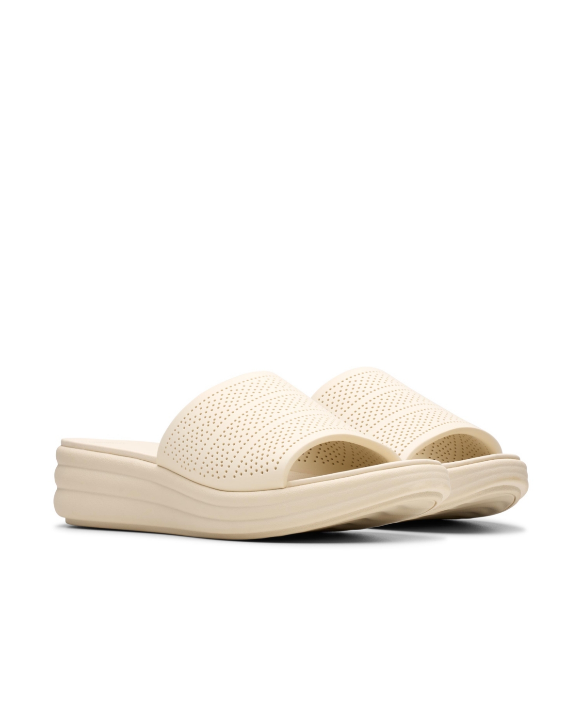 Clarks Cloudsteppers Women's Drift Twist Slip-on Flat Sandals In Cream Synthetic