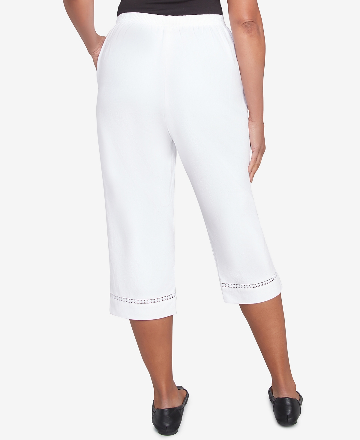 Alfred Dunner Petite Rise Shine Lace Dotted Trim Capri Pants In White