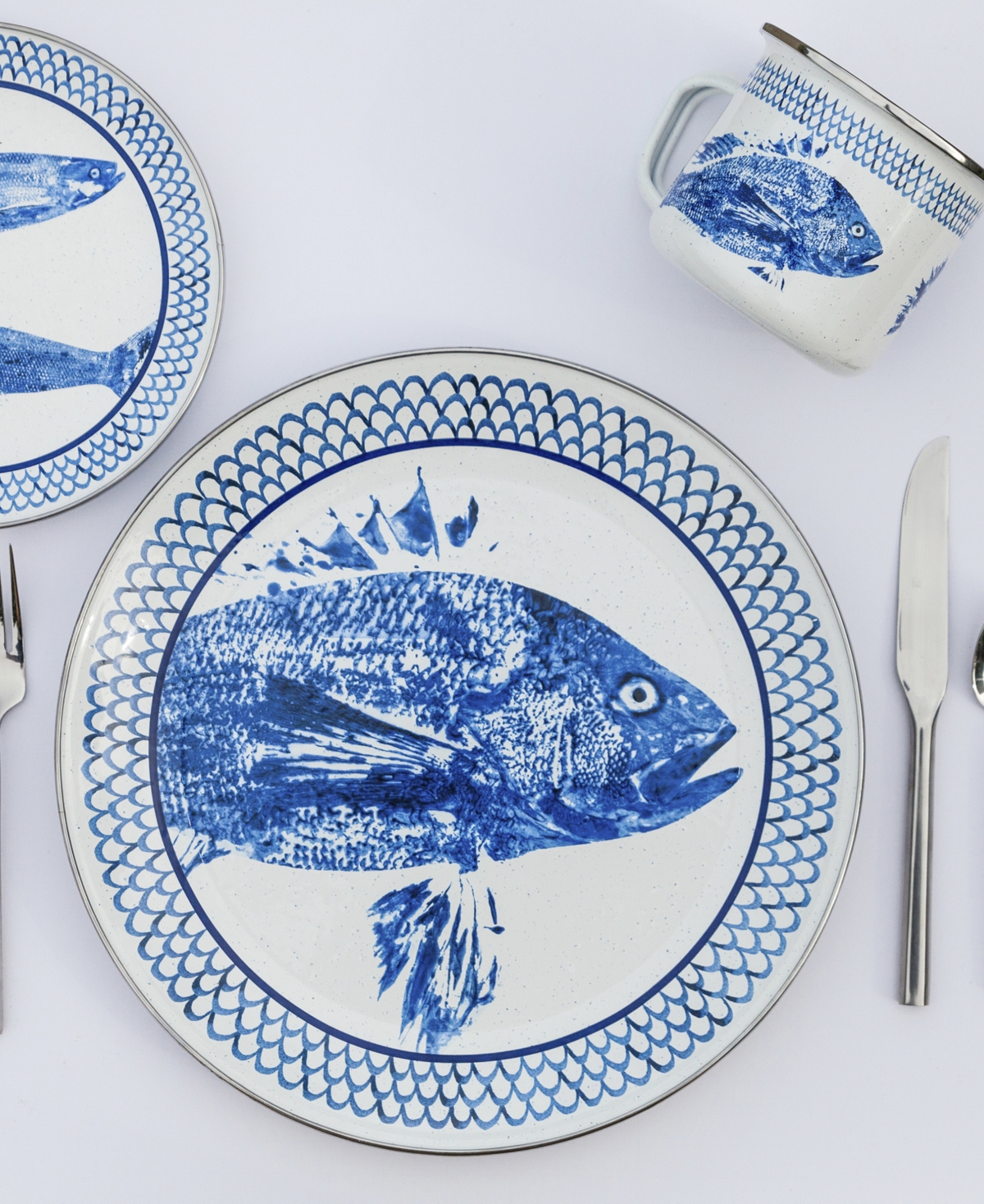 Golden Rabbit Fish Camp Enamelware Sandwich Plates, Set of 4