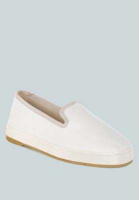 Womens Moshka Round Toe Canvas Slip-On Loafers