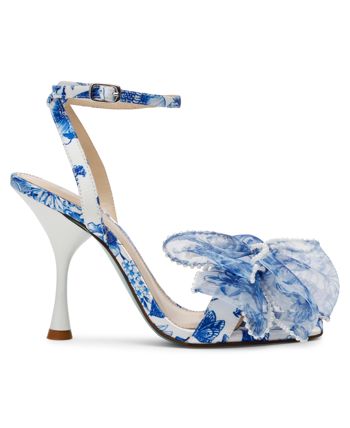 BETSEY JOHNSON WOMEN'S FAWN MESH BOW HEELED SANDALS 