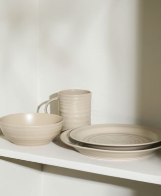 Orbit 16 Pc. Dinnerware Set, Service for 4