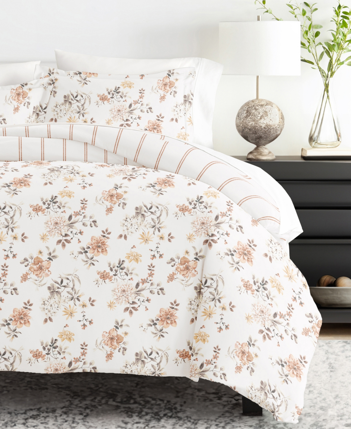 Ienjoy Home Timeless Pattern Reversible 3-pc. Duvet Cover Set, King/california King