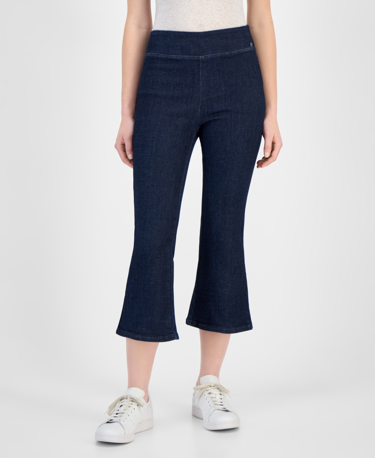 DKNY JEANS PETITE HIGH-RISE PULL-ON KICK-FLARE JEANS 