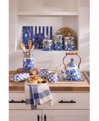 Royal English Garden 2-Qt. Tea Kettle