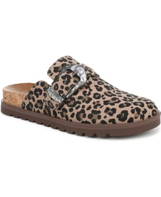 Women's Sienna Round Toe Slip On Flat Clogs