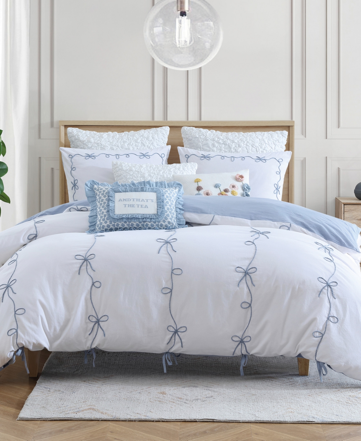 Peri Home Sasha Bows 2-pc. Comforter Set, Twin In Blue