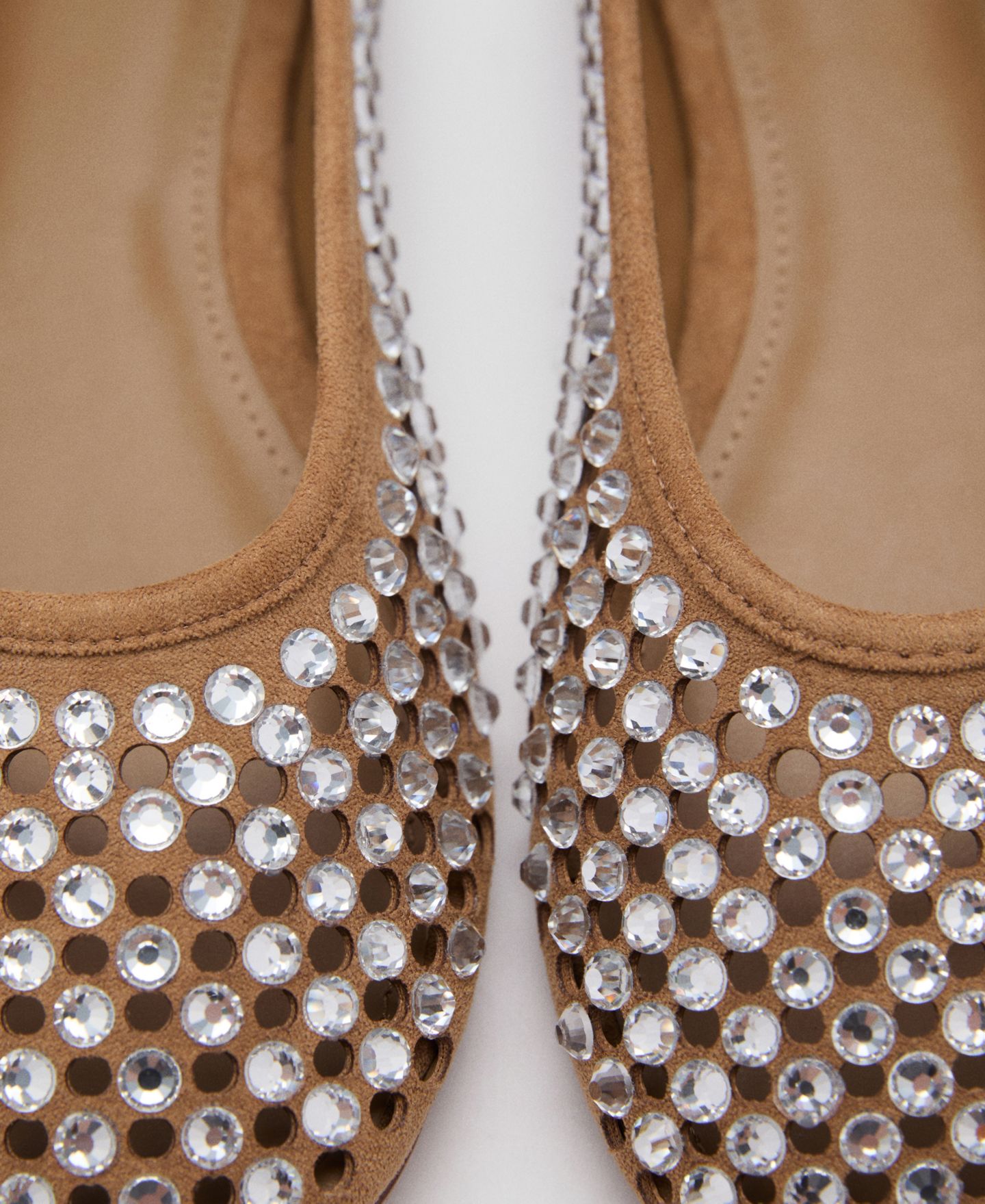 Женские балетки MANGO Rhinestone Die-Cut Ballet Flats, цвет: Бежевый — фото 4