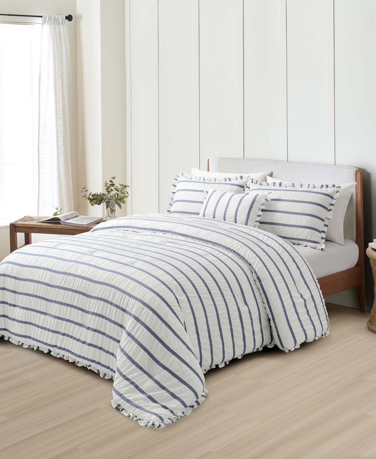 Sunham Splendid Kona Seersucker 4-pc. Comforter Sets