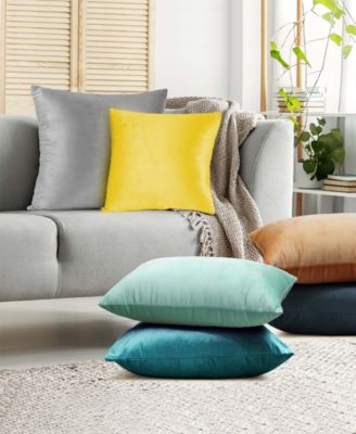 Elegant Velvet Removeable Cover 2-Pack Decorative Pillows, 22" x 22"