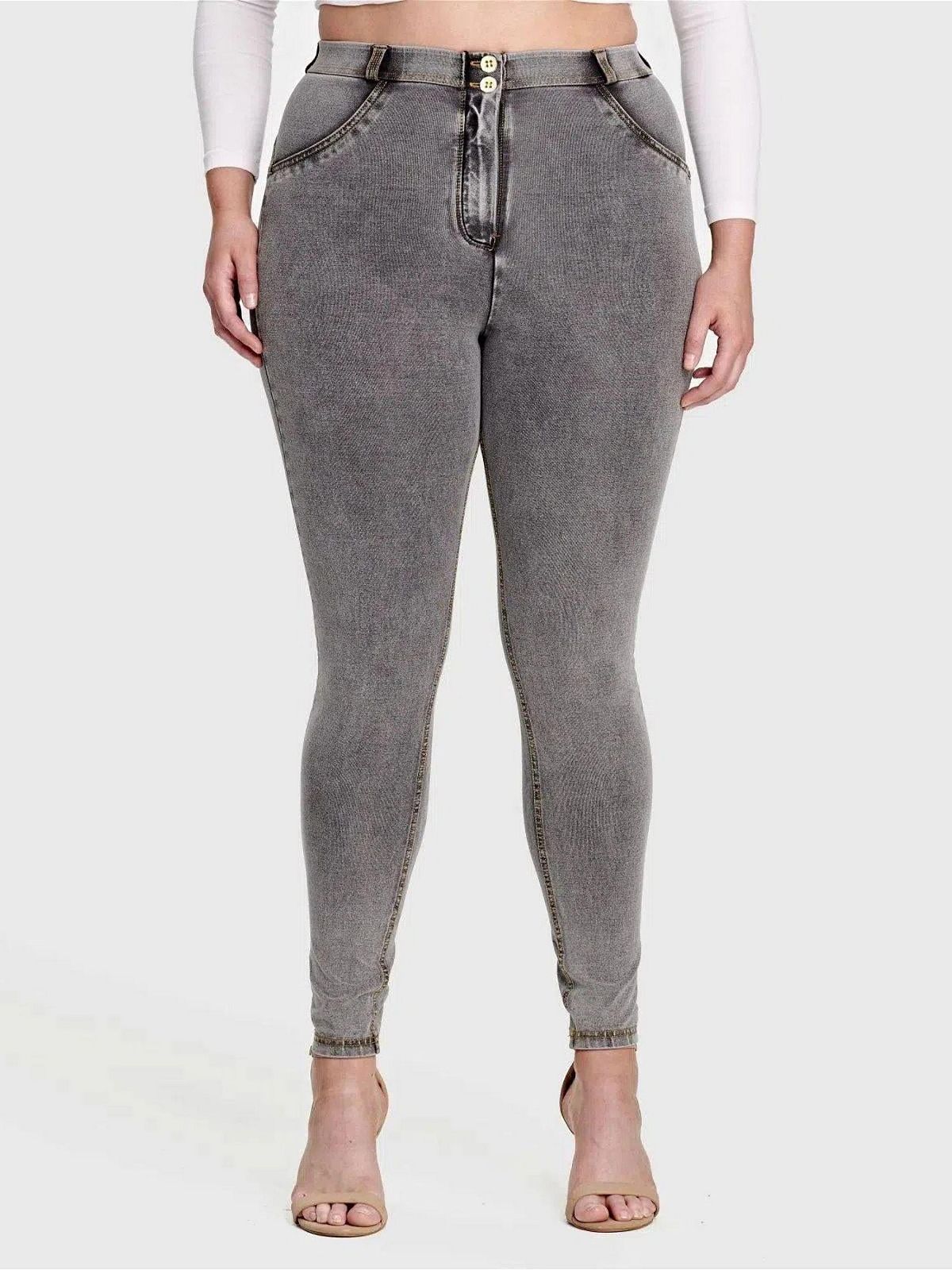Freddy Women's Curvy High-Rise Sculpting Skinny Jeans view 1 — MAYCSS fashion products