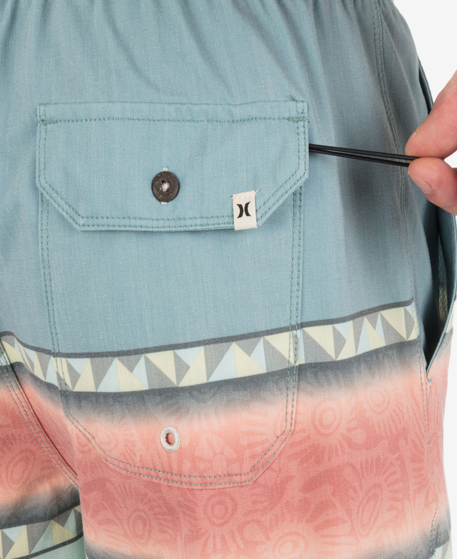 Men's Phantom Naturals Cannonball 17 Boardshorts