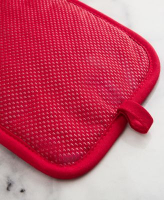 Honeycomb Quilted Chambray Pot Holder Set, 7" x 10"