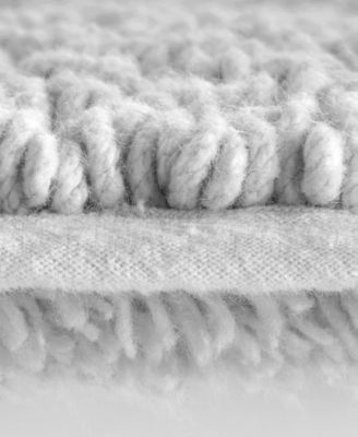 Splendor Reversible Tufted Cotton Bath Rug, 24" x 44"