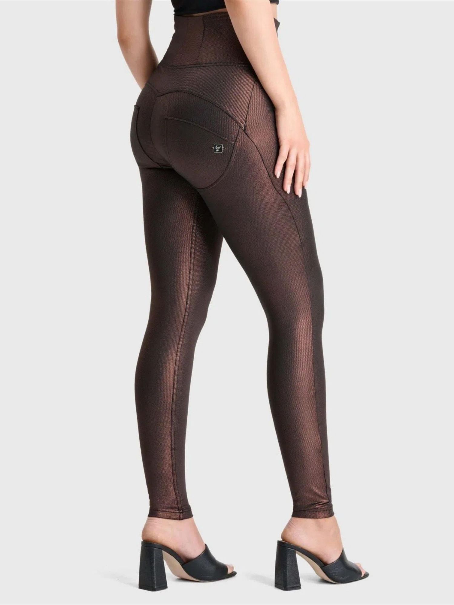 Women's Metallic High-Rise Sculpting Skinny Pants