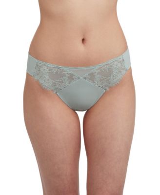 Skarlett Blue