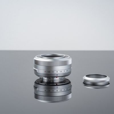 AF 27mm f/2.8 Lens