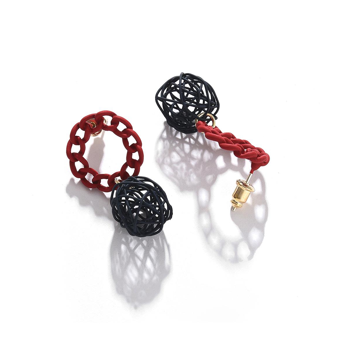 Sohi Women's Textured Drop Earrings