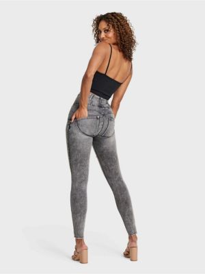 Women's Snug Sculpting Ripped Skinny Jeans