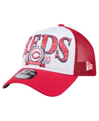New Era - Men's White/Red Cincinnati Reds Distressed 9FORTY A-Frame Adjustable Trucker Hat