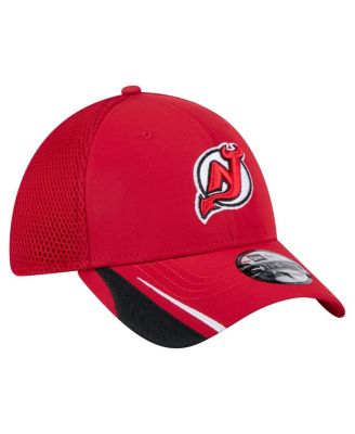 Men's Red New Jersey Devils Linear Featherweight 39THIRTY Flex Hat