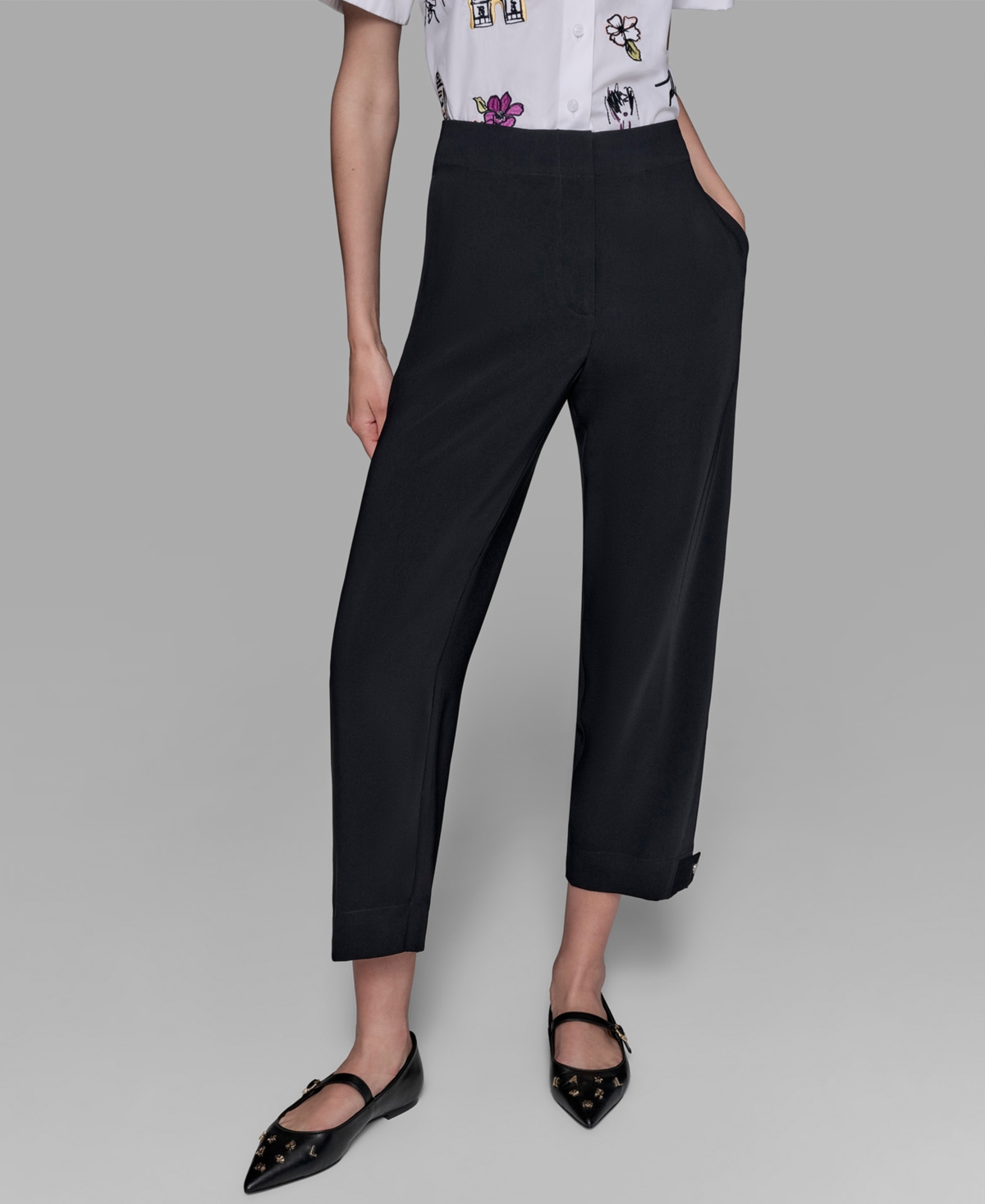 Women's Tabbed Cropped Pants - Black