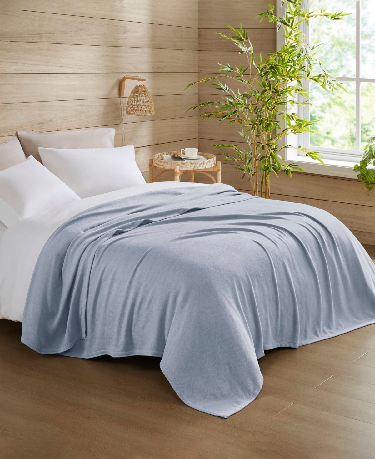 Madison Park Lightweight Breathable Blanket, Twin In Blue