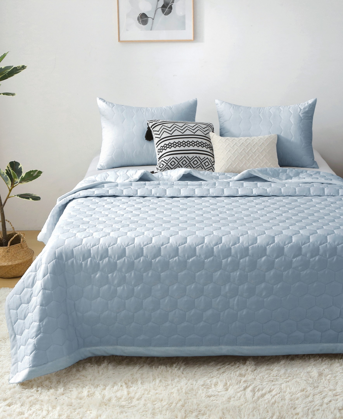 St. James Home Mini Honeycomb Down Alternative Blanket Set, Full/queen In Blue