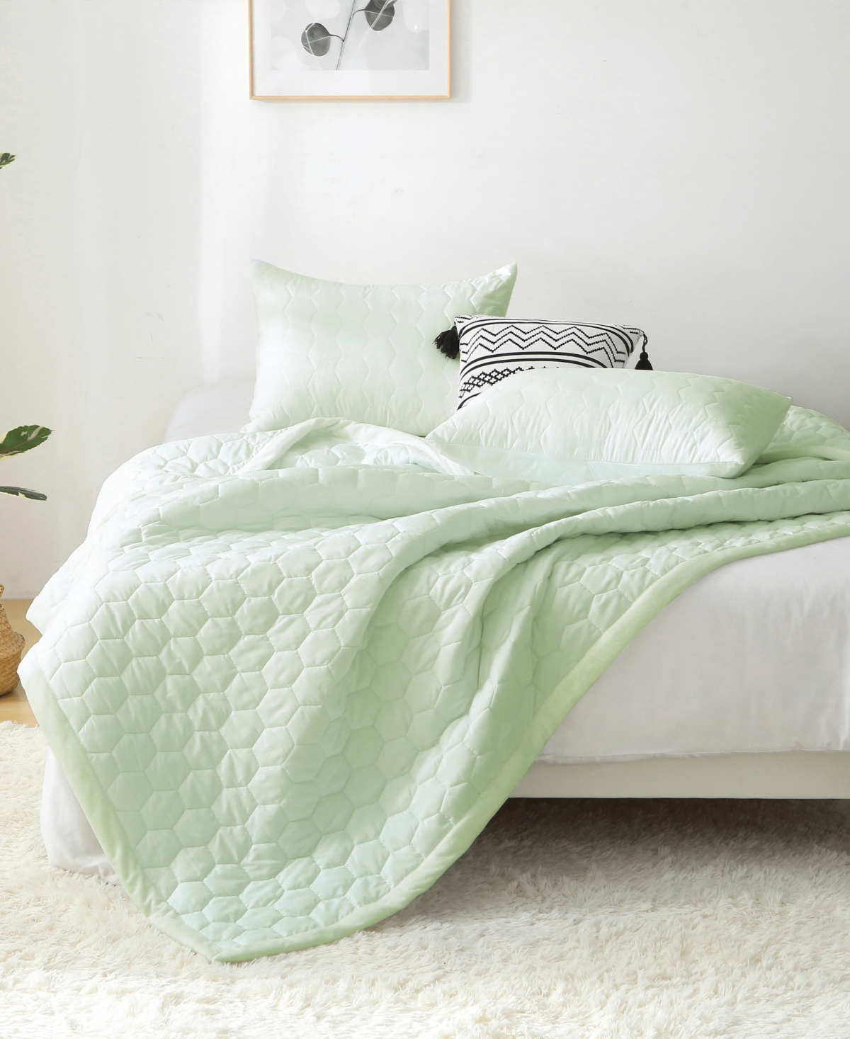 St. James Home Mini Honeycomb Down Alternative Blanket Set, Full/queen In Green