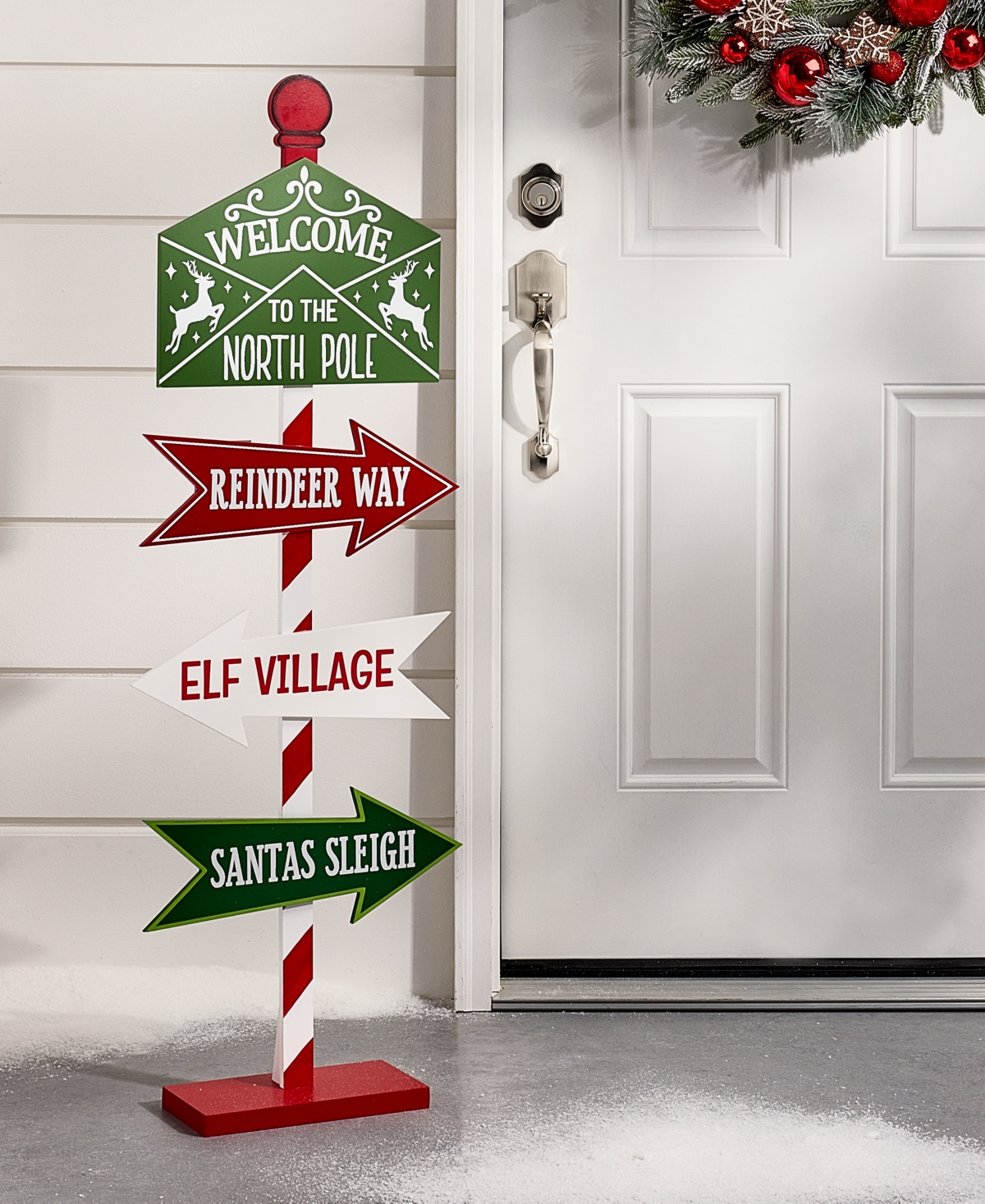 Holiday Lane Heritage North Pole Sign Post, Macy's Exclusive