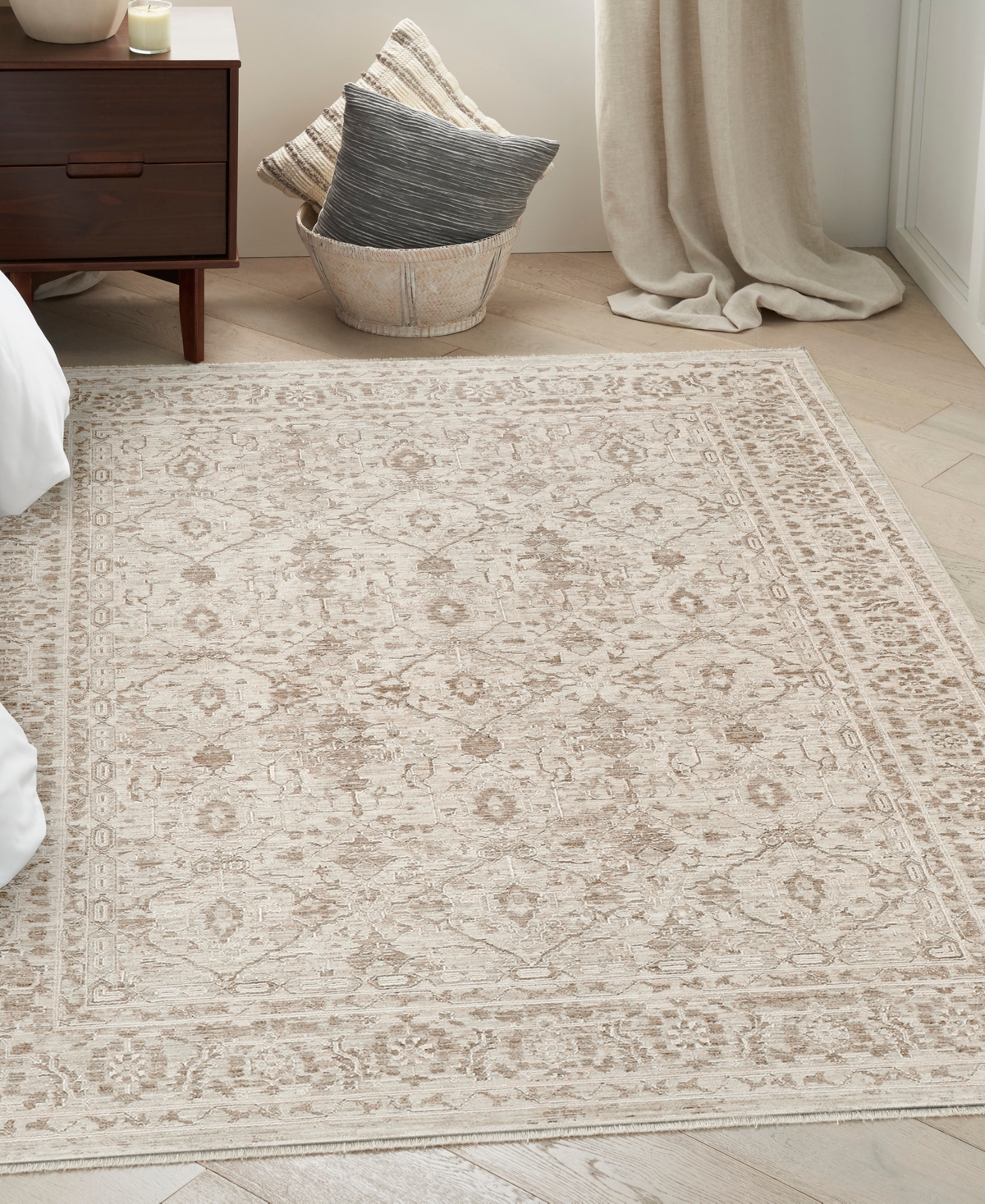 Nourison Home Shadows Shw05 5'3"x7'3" Area Rug In Neutral