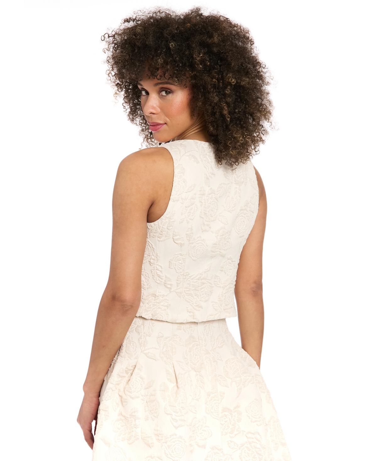 Muse Women's Textured-rose Sleeveless Top In Neutral