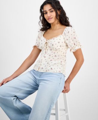 Juniors' Sweetheart-Neck Puff-Sleeve Top