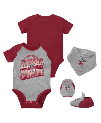 Mitchell & Ness - Baby Boys and Girls 3-Pack Crimson/Heather Gray Alabama Crimson Tide Bodysuit, Bib and Bootie Set