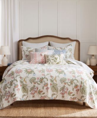 Chantea Reversible 3 Pc. Quilt Sets