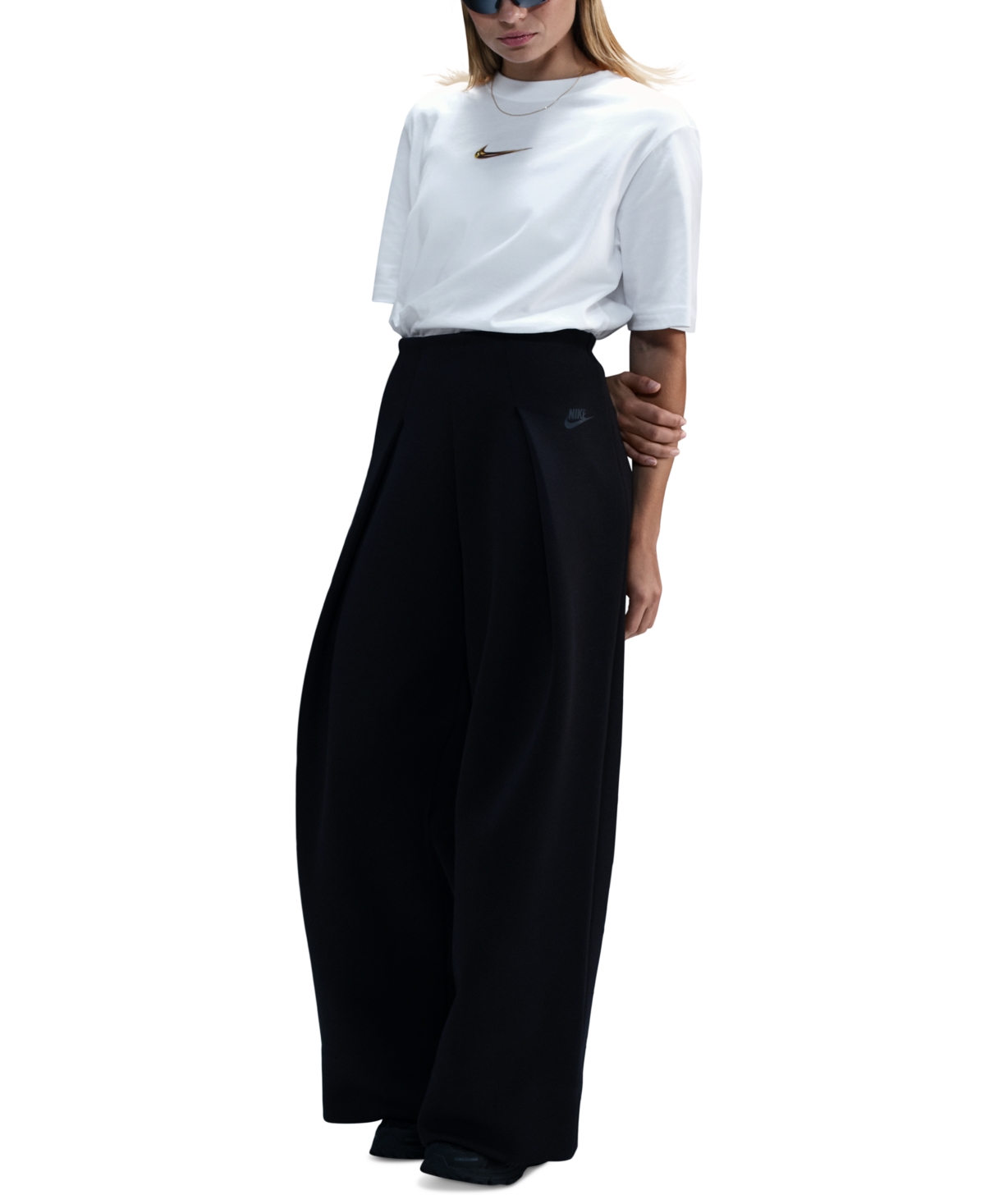 Nike Sportswear Women's Cotton Logo Loose T-shirt In White