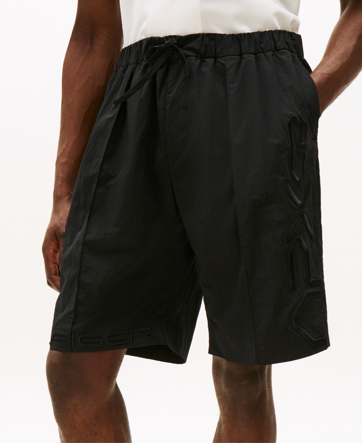 Tommy Hilfiger X Apxgp Collection Men's 10" Tech Short In Black