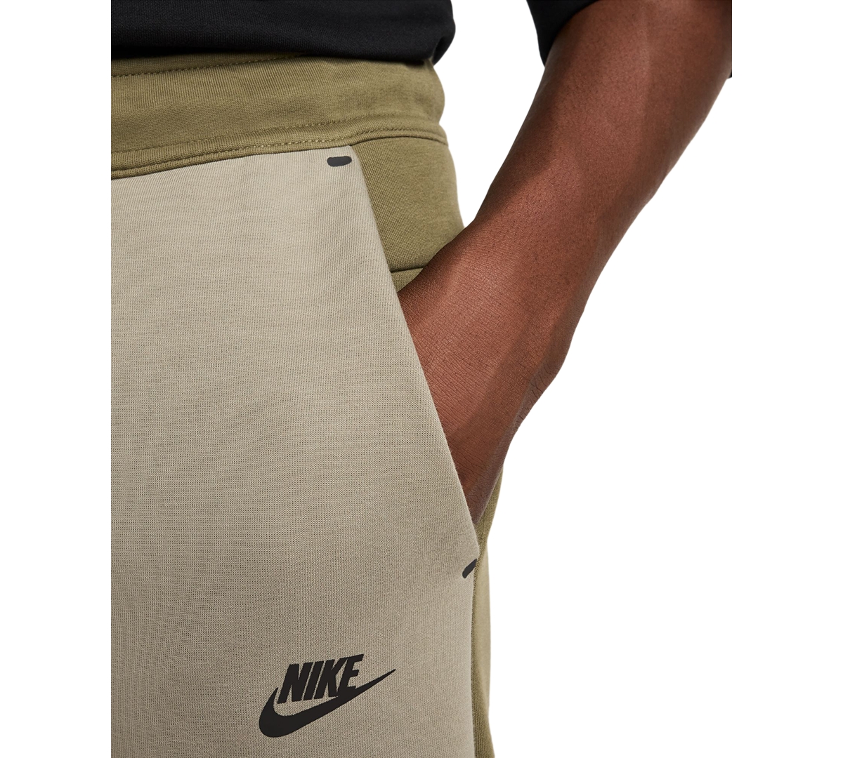 Nike Tech Fleece Joggers In Green