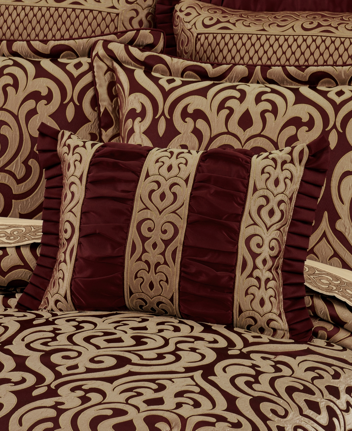 J Queen New York Renzo Boudoir Decorative Pillow, 15" X 20"