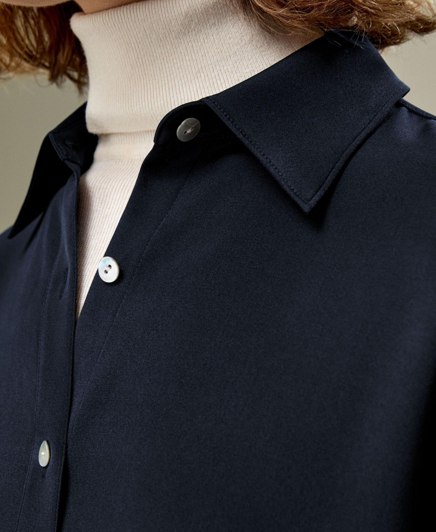 Женская рубашка LILYSILK The One Relaxed Fit Silk, цвет: Полуночный синий — фото 5
