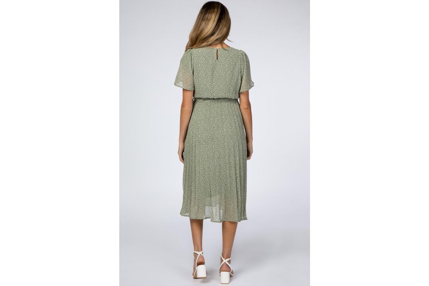 Women's Light Olive Leaf Print Pleated Midi Dress