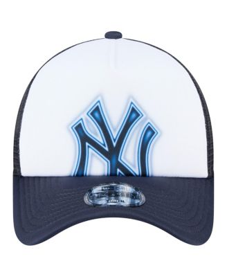 Toddler White/Navy New York Yankees Painted A-Frame 9FORTY Trucker Adjustable Hat