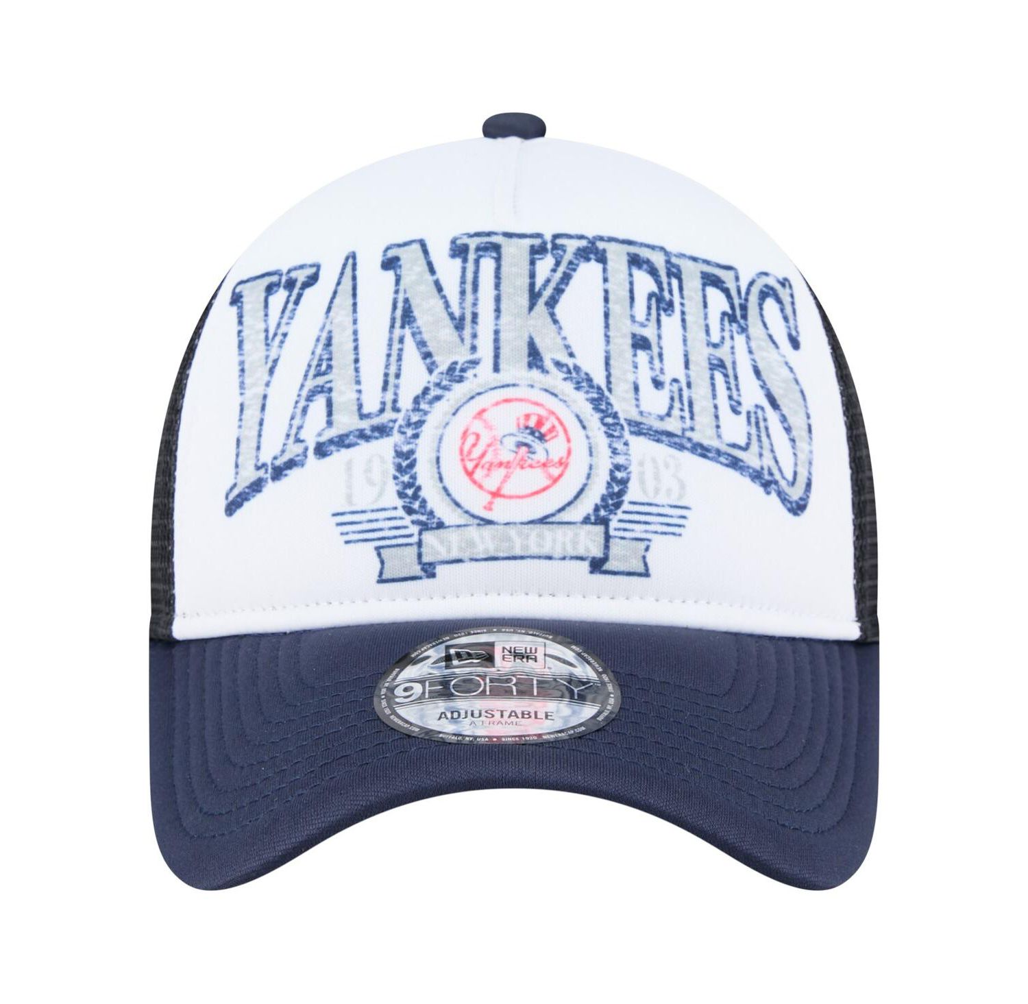 Men's Navy New York Yankees Distressed 9FORTY A-Frame Adjustable Trucker Hat